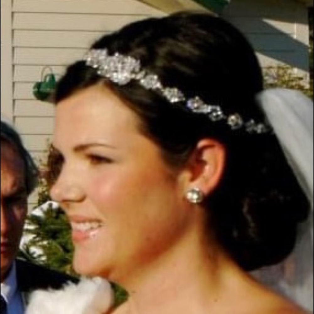 Beautiful Maria Elena headpiece. Made of Swarovski crystals and silver.